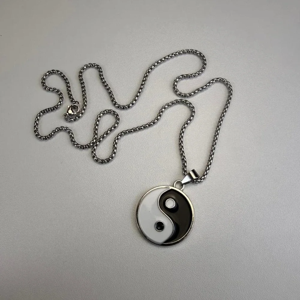 Yin Yang Pendant Necklace ☯️